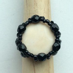 Jet & Ivory Beaded Ring sz5